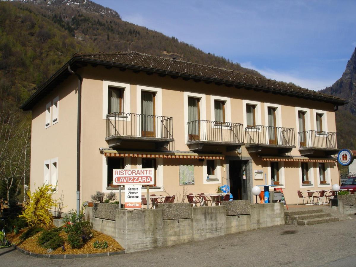 ホテルRistorante Garni Lavizzara Sornico エクステリア 写真